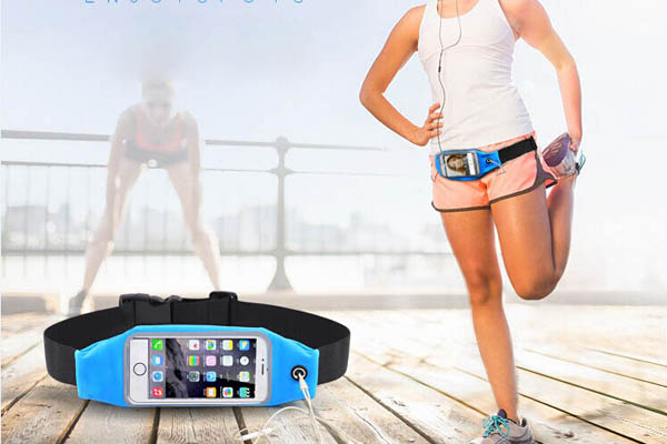 Universal mobile phone sport bag with screen touch 